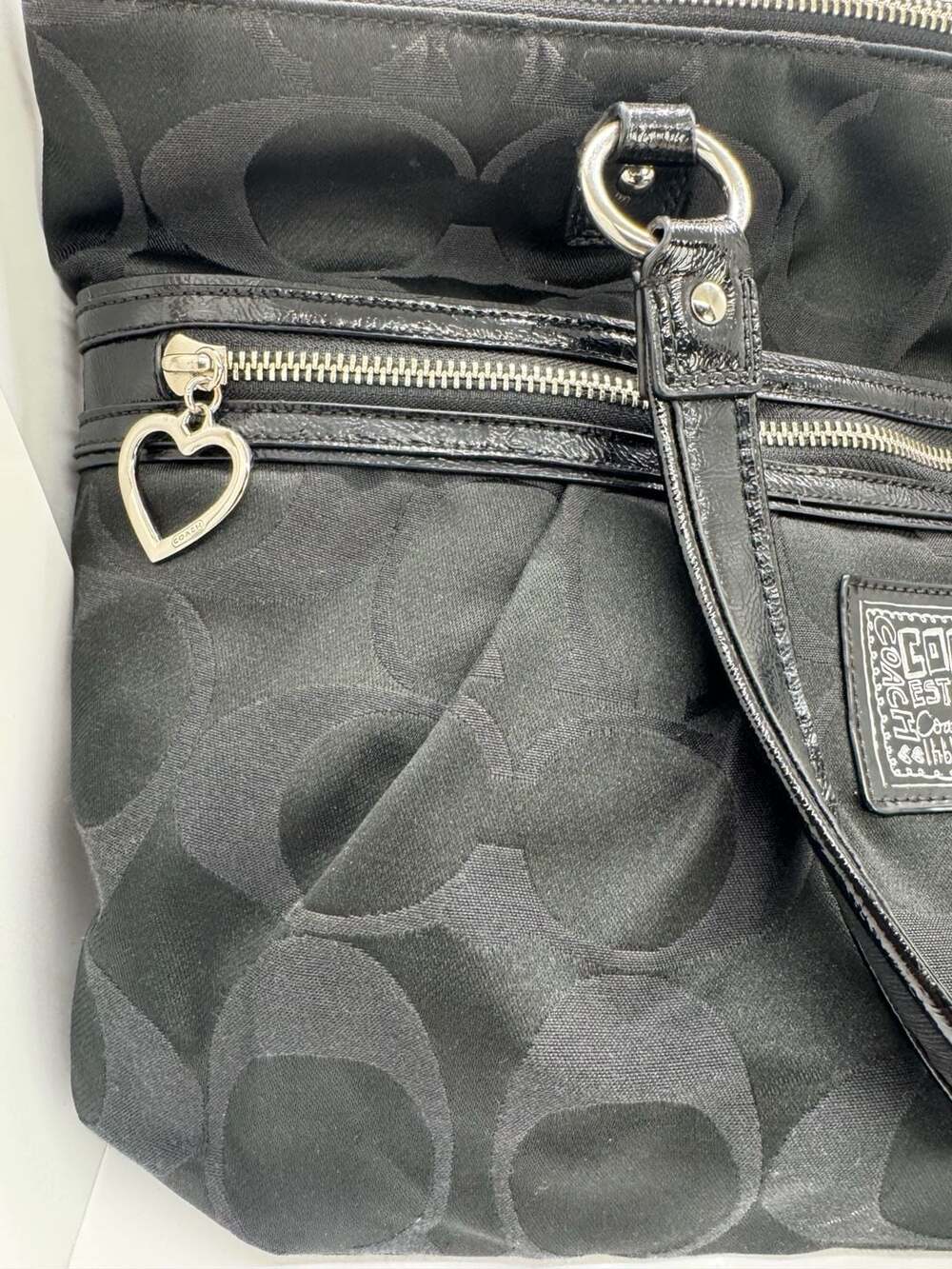 Coach Black Signature Canvas Poppy Tote Bag with Heart Charm F20026 - Picture 2 of 7